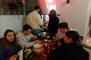 Gross_(062b59b8-3de0-4a63-be7b-d370208393fc).jpeg